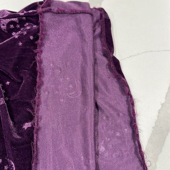 Halloween “Spirit” Adult Velvet Celestial Robe (Purple) Size: Plus - Picture 5 of 6